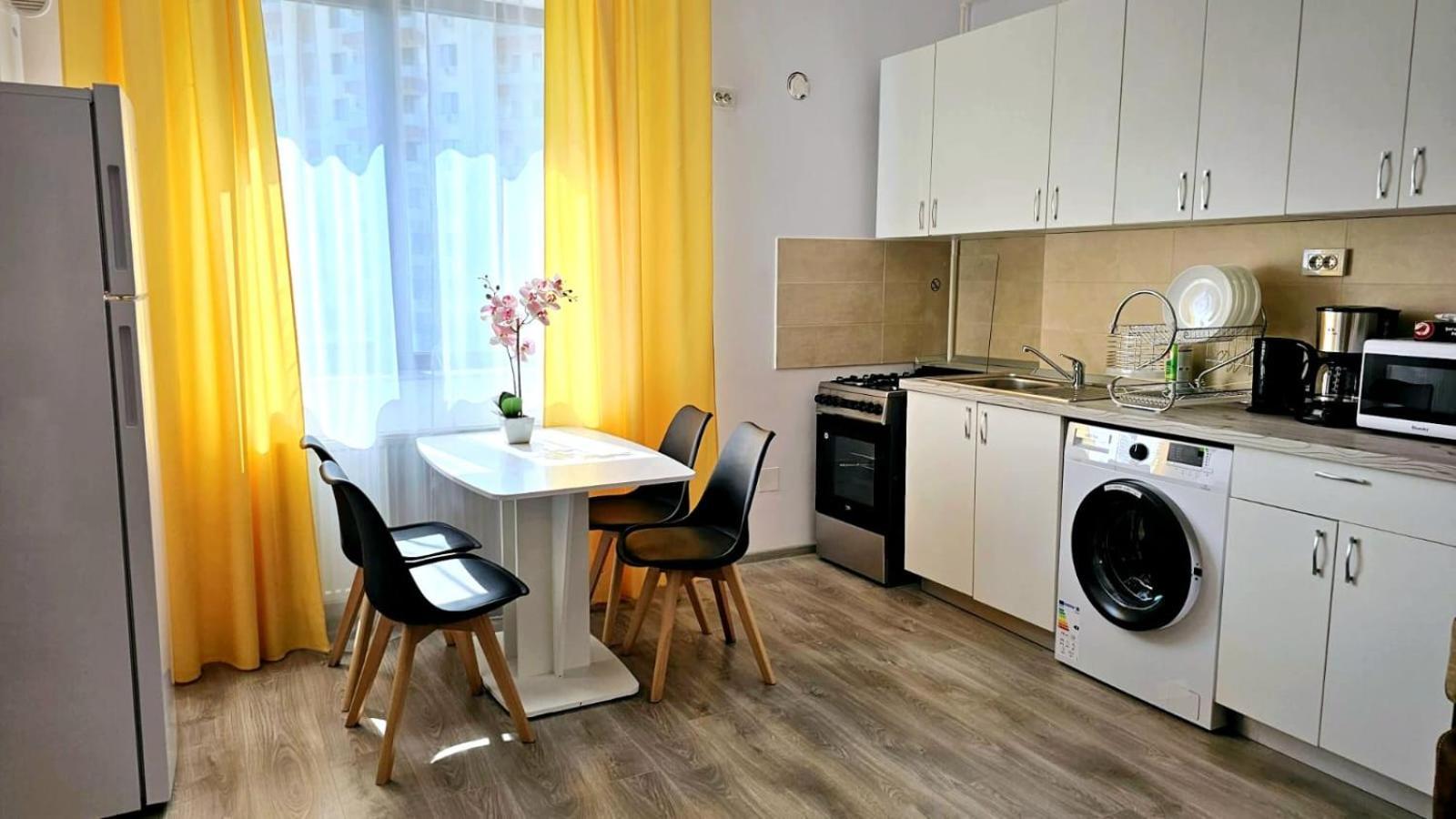 Evelyn Modern Apartment Near Palas Yaş Dış mekan fotoğraf